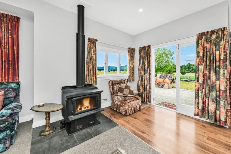 Photo of property in 106 Glews Road, Cust, Rangiora, 7471