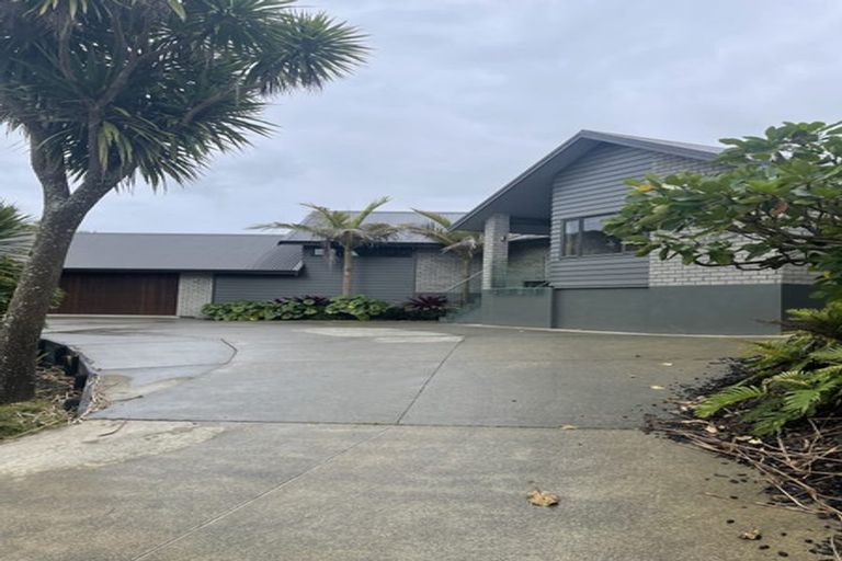 Photo of property in 84 Mahana Road, Waimauku, 0881