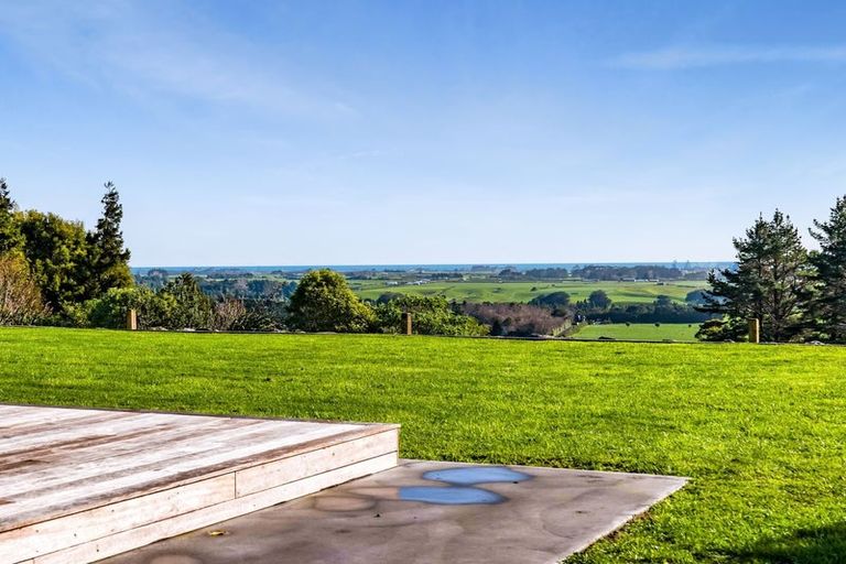 Photo of property in 110 Stockman Road, Tikorangi, Waitara, 4383