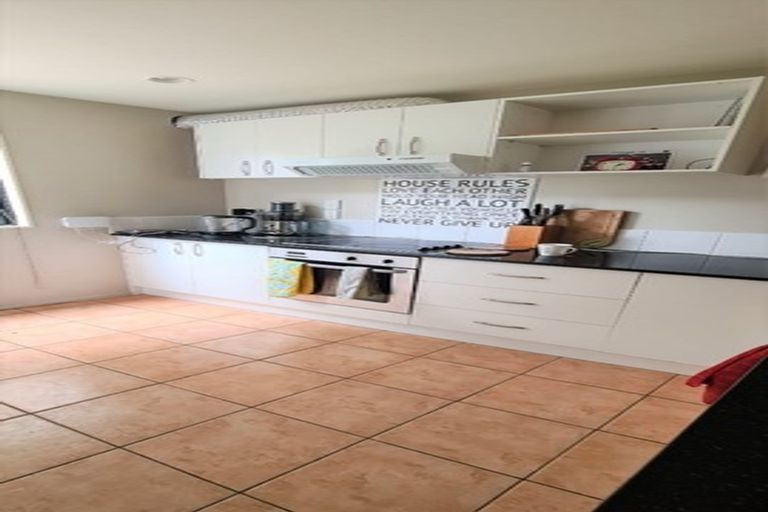 Photo of property in 28d Glenorchy Street, Glen Eden, Auckland, 0602