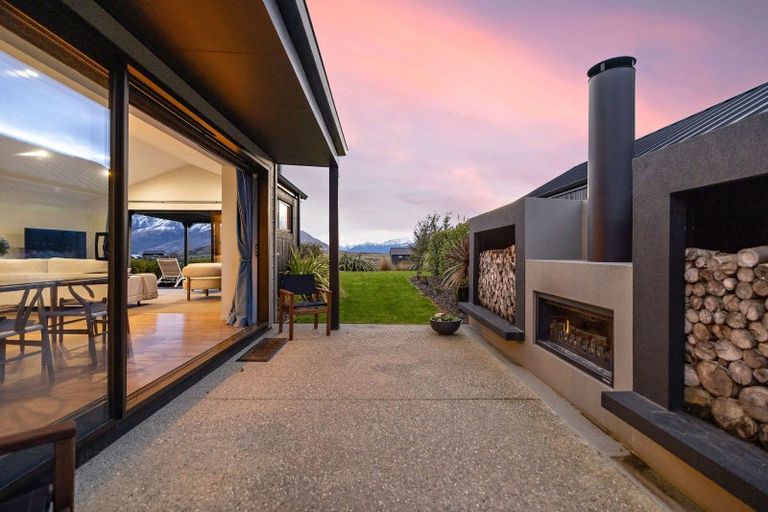 Photo of property in 27 Glenfiddich Road, Jacks Point, Queenstown, 9371