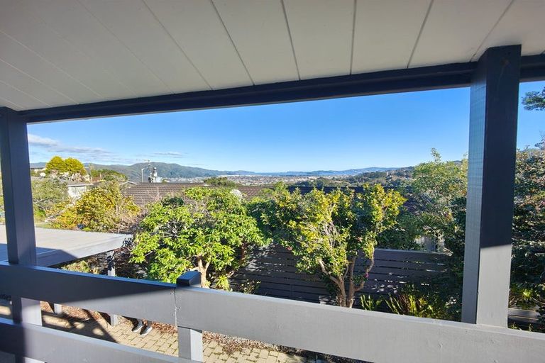 Photo of property in 75 Major Drive, Kelson, Lower Hutt, 5010