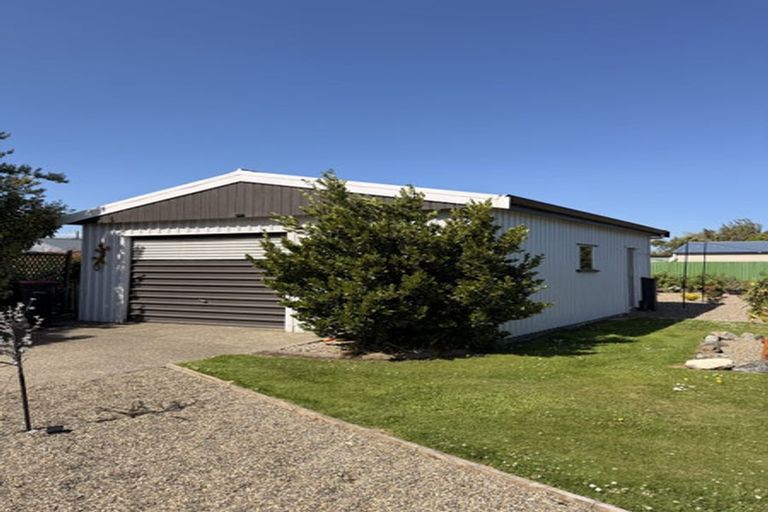 Photo of property in 25 Cumnock Street, Wallacetown, 9816