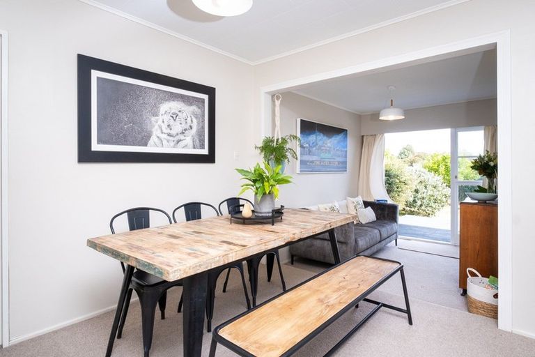 Photo of property in 2 O'connell Road, Bay View, Napier, 4104