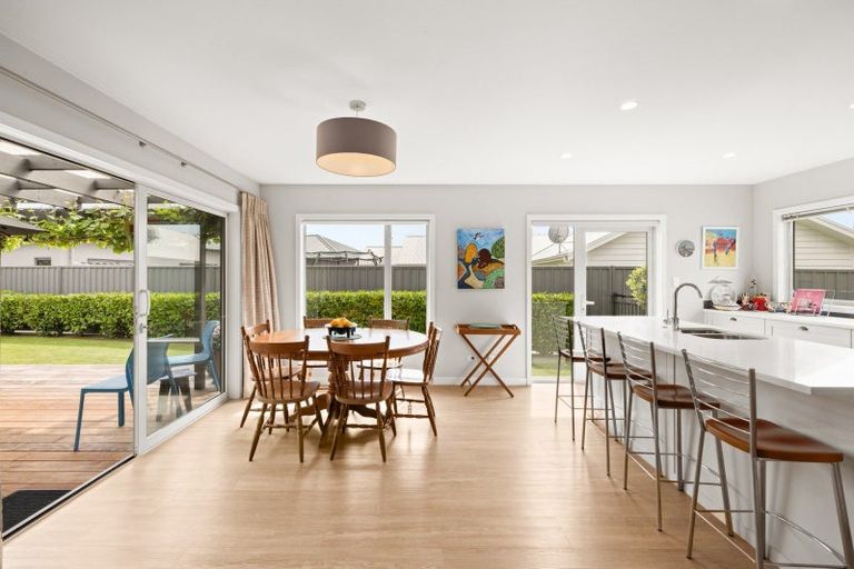 Photo of property in 4 Percy Berry Place, Havelock North, 4130