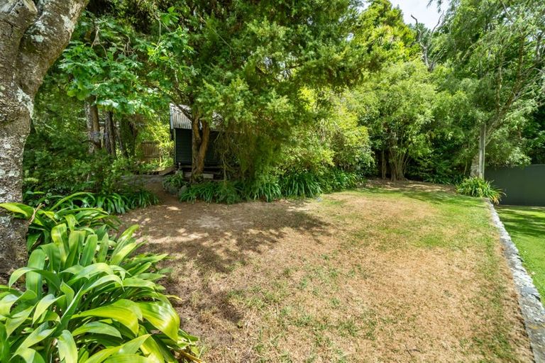 Photo of property in 30c Chatsworth Road, Silverstream, Upper Hutt, 5019