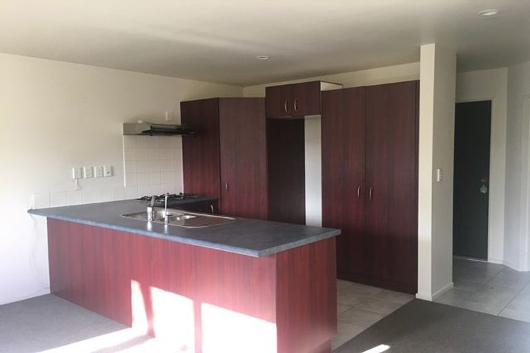 Photo of property in 11/3 Orwell Road, Greenhithe, Auckland, 0632