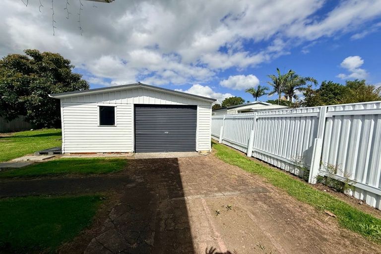 Photo of property in 38 Tairere Crescent, Rosehill, Papakura, 2113