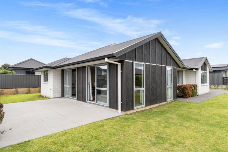 Photo of property in 3 Shea Lane, Pyes Pa, Tauranga, 3112