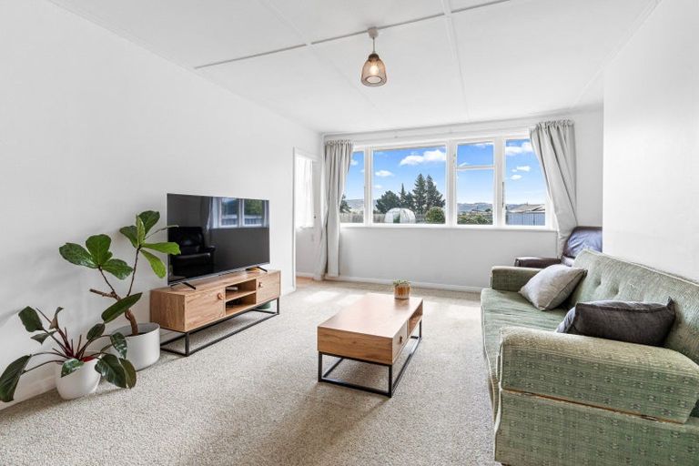 Photo of property in 61 Murray Street, Kew, Dunedin, 9012