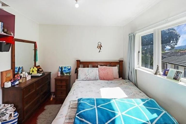 Photo of property in 8 Whakataki Grove, Waiwhetu, Lower Hutt, 5010