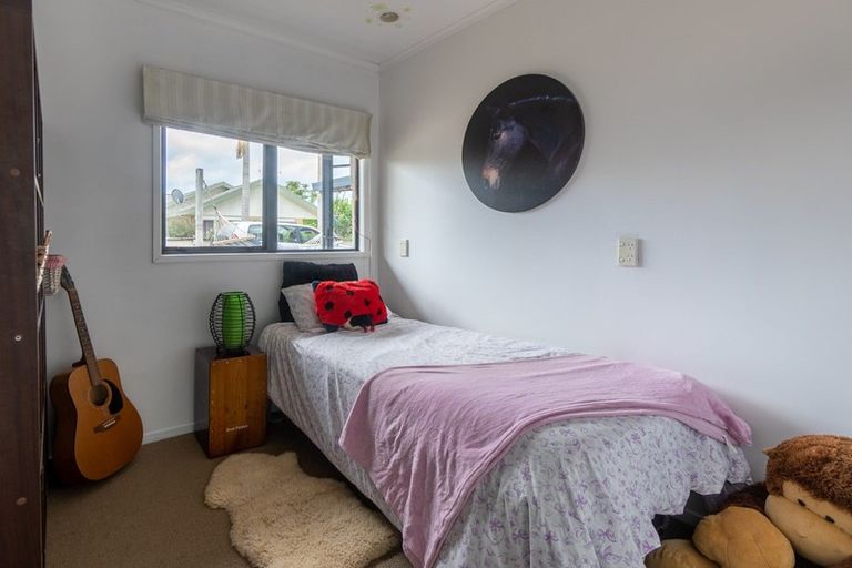 Photo of property in 15 Springbok Avenue, Whitianga, 3510