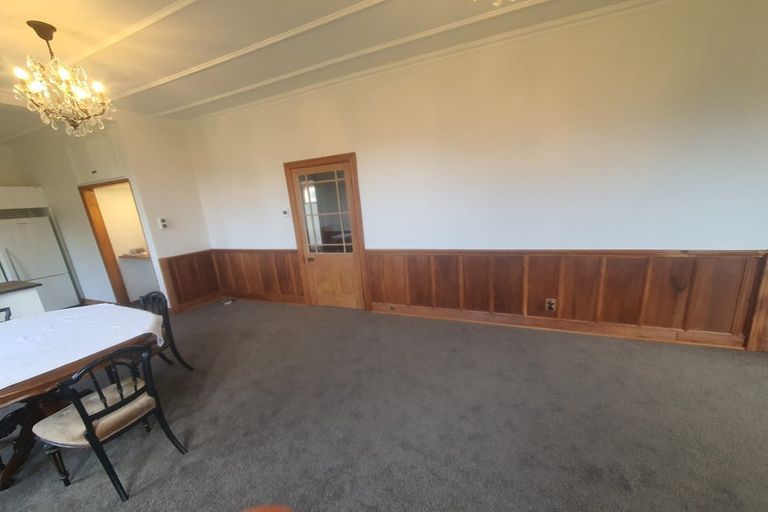 Photo of property in 102 Atawhai Road, Fitzherbert, Palmerston North, 4410