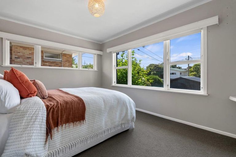 Photo of property in 22 Wharepaina Crescent, Springfield, Rotorua, 3015