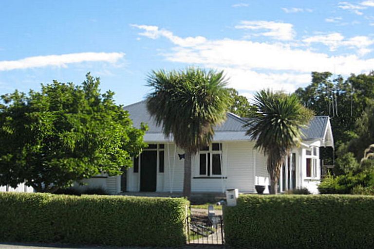 Photo of property in 70 Belt Street, Waimate, 7924