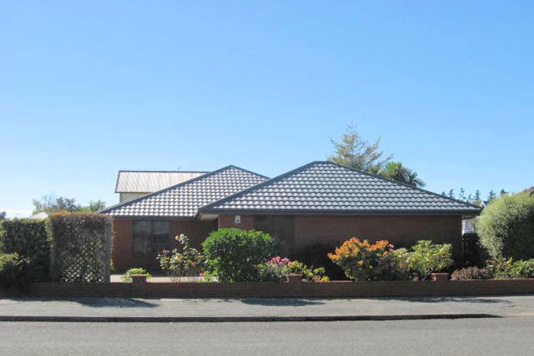 Photo of property in 27 Cameron Street, Ashburton, 7700