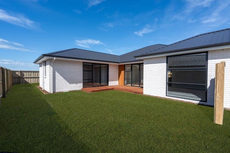 Photo of property in 51 Nethercote Way, Rolleston, 7614