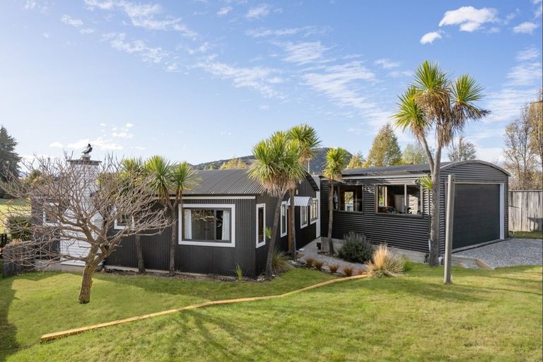 Photo of property in 9 Aspinall Street, Wanaka, 9305