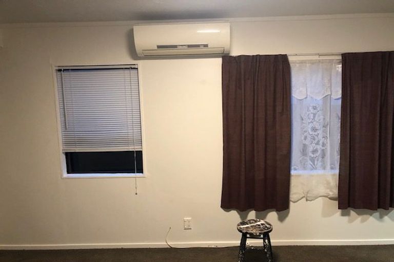 Photo of property in 1277a High Street, Taita, Lower Hutt, 5011