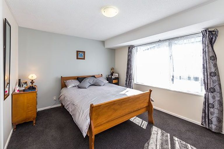 Photo of property in 1/219 Greers Road, Bryndwr, Christchurch, 8053