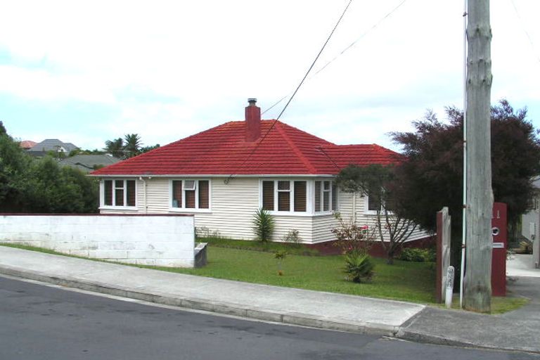 Photo of property in 10 Fifeshire Street, Belmont, Auckland, 0622