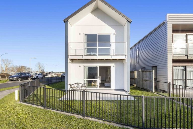 Photo of property in 15 Anna Jean Crescent, Flagstaff, Hamilton, 3210