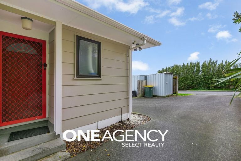 Photo of property in 1/11 Te Arawi Street, Takapuwahia, Porirua, 5022