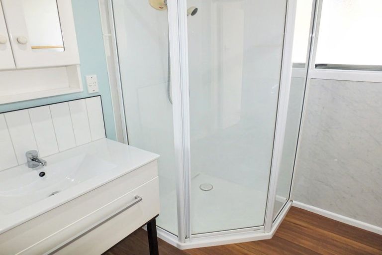 Photo of property in 10 Hennessy Street West, Foxton Beach, Foxton, 4815