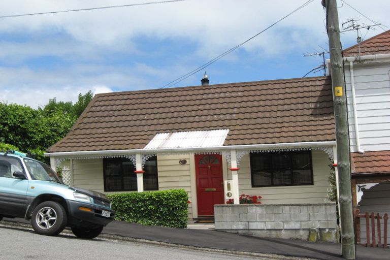 Photo of property in 31 Exeter Street, Lyttelton, 8082