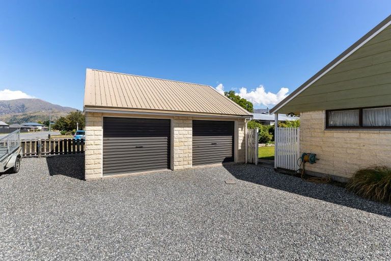 Photo of property in 103 Inniscort Street, Cromwell, 9310