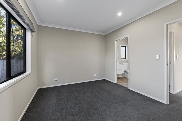 Photo of property in 7 Manatu Lane, Inglewood, 4330