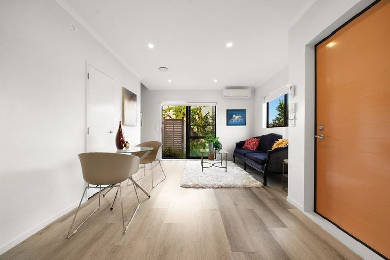 Photo of property in 56 Te Napi Drive, Takanini, 2112