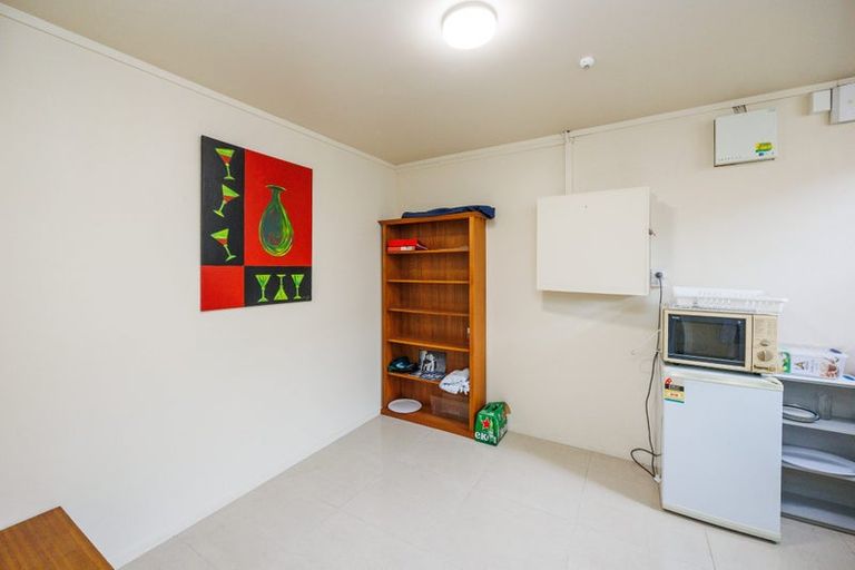 Photo of property in 28 Taonui Street, Palmerston North, 4410