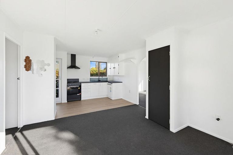 Photo of property in 30 Norfolk Street, Riversdale, 9776