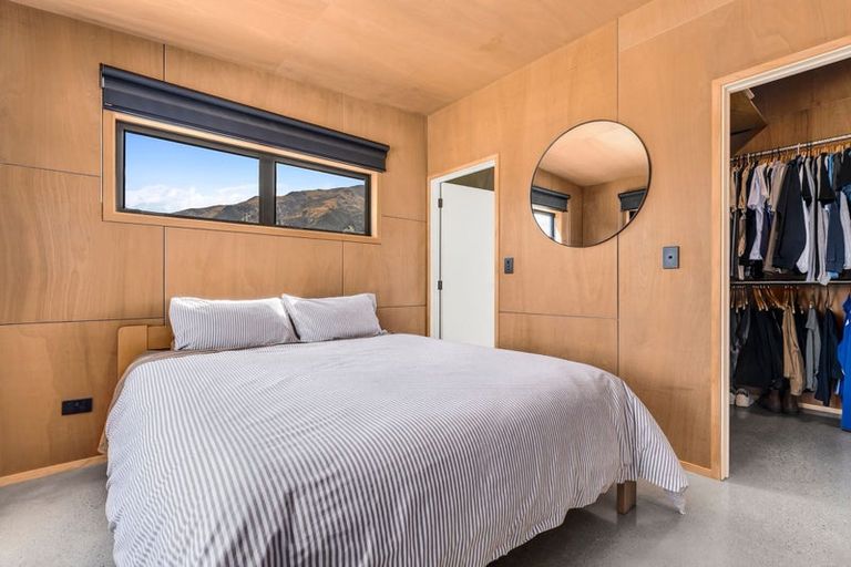 Photo of property in 15 Lost Burn Road, Lake Hawea, 9382