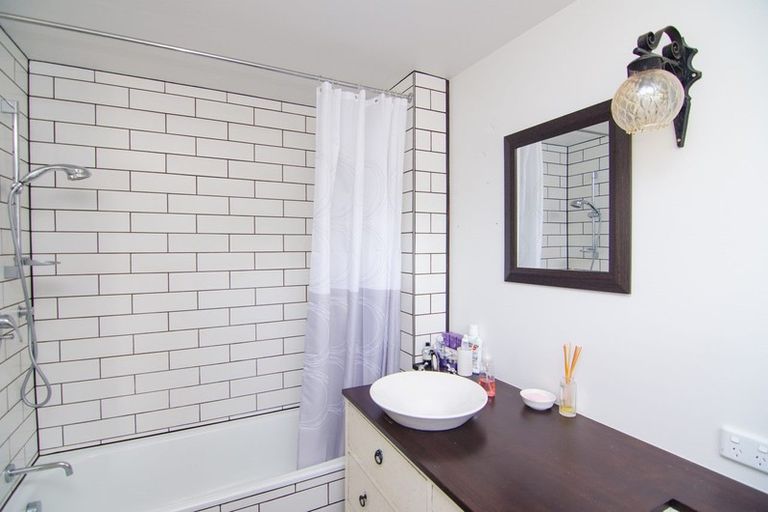 Photo of property in 77 Brooklyn Road, Carterton, 5713