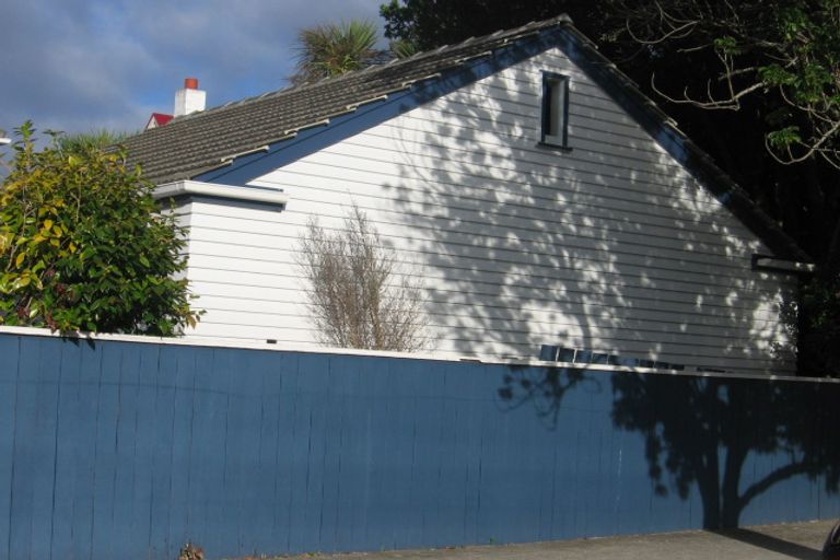 Photo of property in 10 Sherwood Street, Woburn, Lower Hutt, 5010