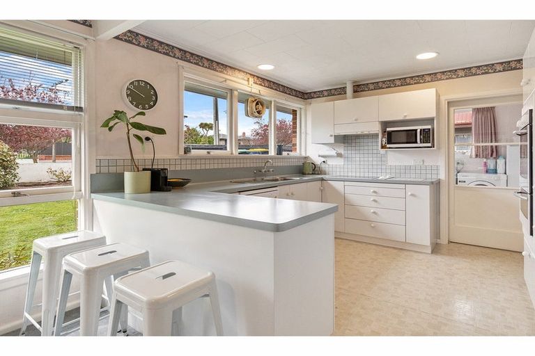 Photo of property in 38 Broadway Avenue, Highfield, Timaru, 7910