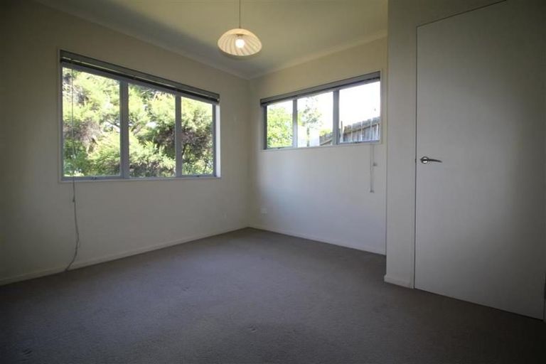 Photo of property in 134f Rangatira Road, Beach Haven, Auckland, 0626