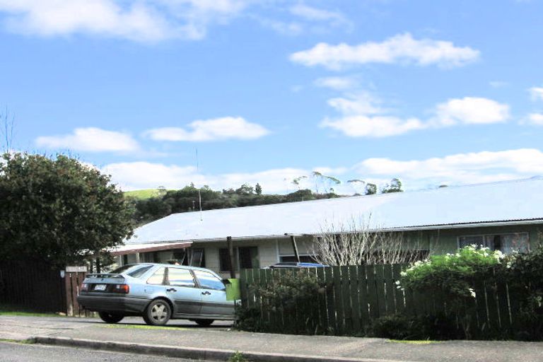 Photo of property in 4 Smeath Road, Kawakawa, 0210