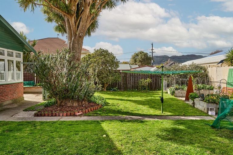Photo of property in 26 Buckley Street, Alicetown, Lower Hutt, 5010
