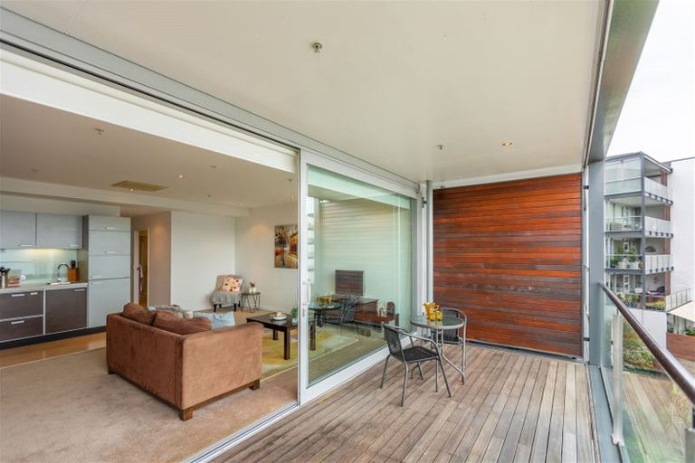 Photo of property in 304c/14 West Quay, Ahuriri, Napier, 4110