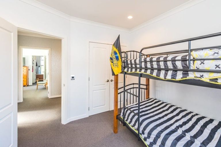 Photo of property in 4 Brougham Place, Springvale, Whanganui, 4501