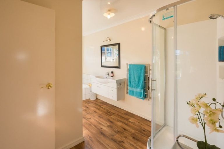 Photo of property in 19a Admiralty Place, Waikawa, Picton, 7220