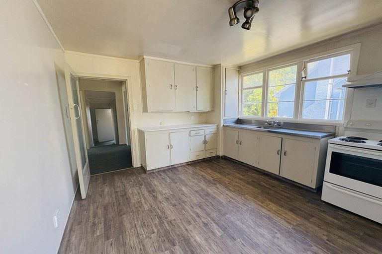 Photo of property in 23 Joseph Street, West End, Palmerston North, 4412