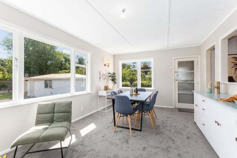 Photo of property in 21 Wellington Road, Wainuiomata, Lower Hutt, 5014