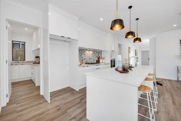 Photo of property in 213c Murphys Road, Flat Bush, Auckland, 2019