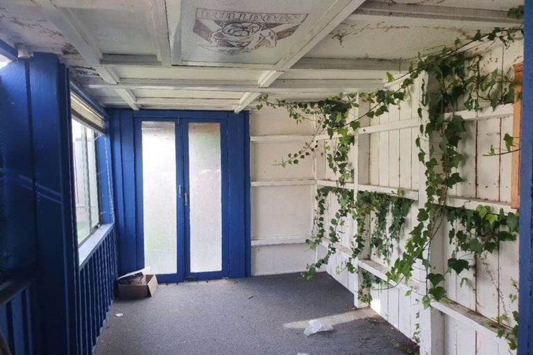 Photo of property in 3a Mawney Road, Henderson, Auckland, 0610