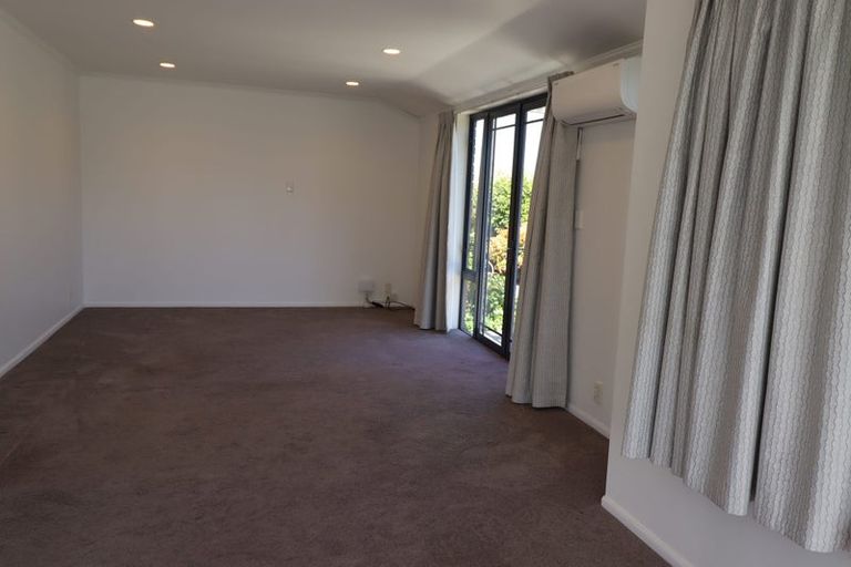 Photo of property in 2 Crescent Street, Richmond, 7020
