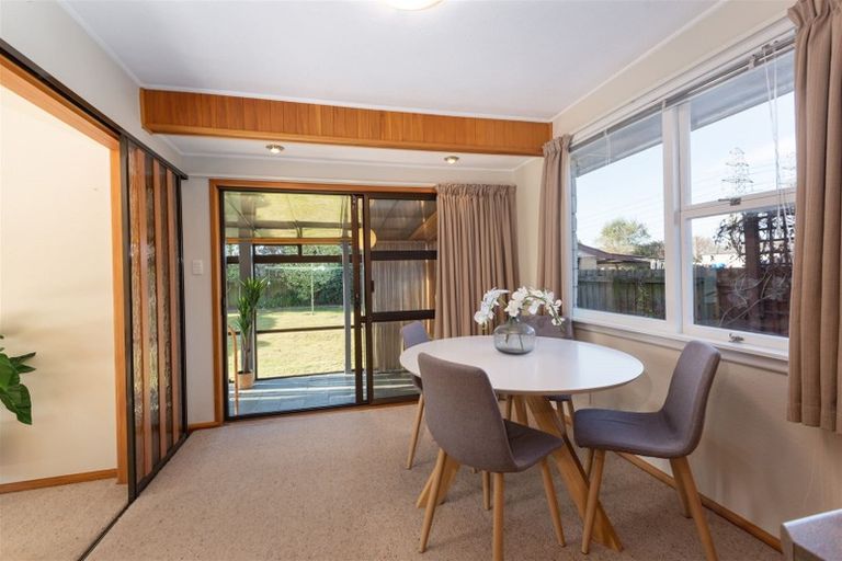 Photo of property in 32 Maple Street, Bishopdale, Christchurch, 8053